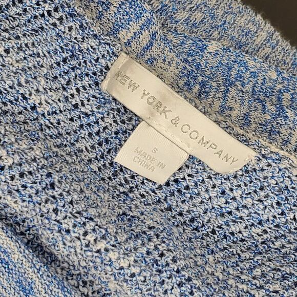 New York & Company Blue Sparkle and White Boat Neck Short Dolman Sleeve - Picture 5 of 14